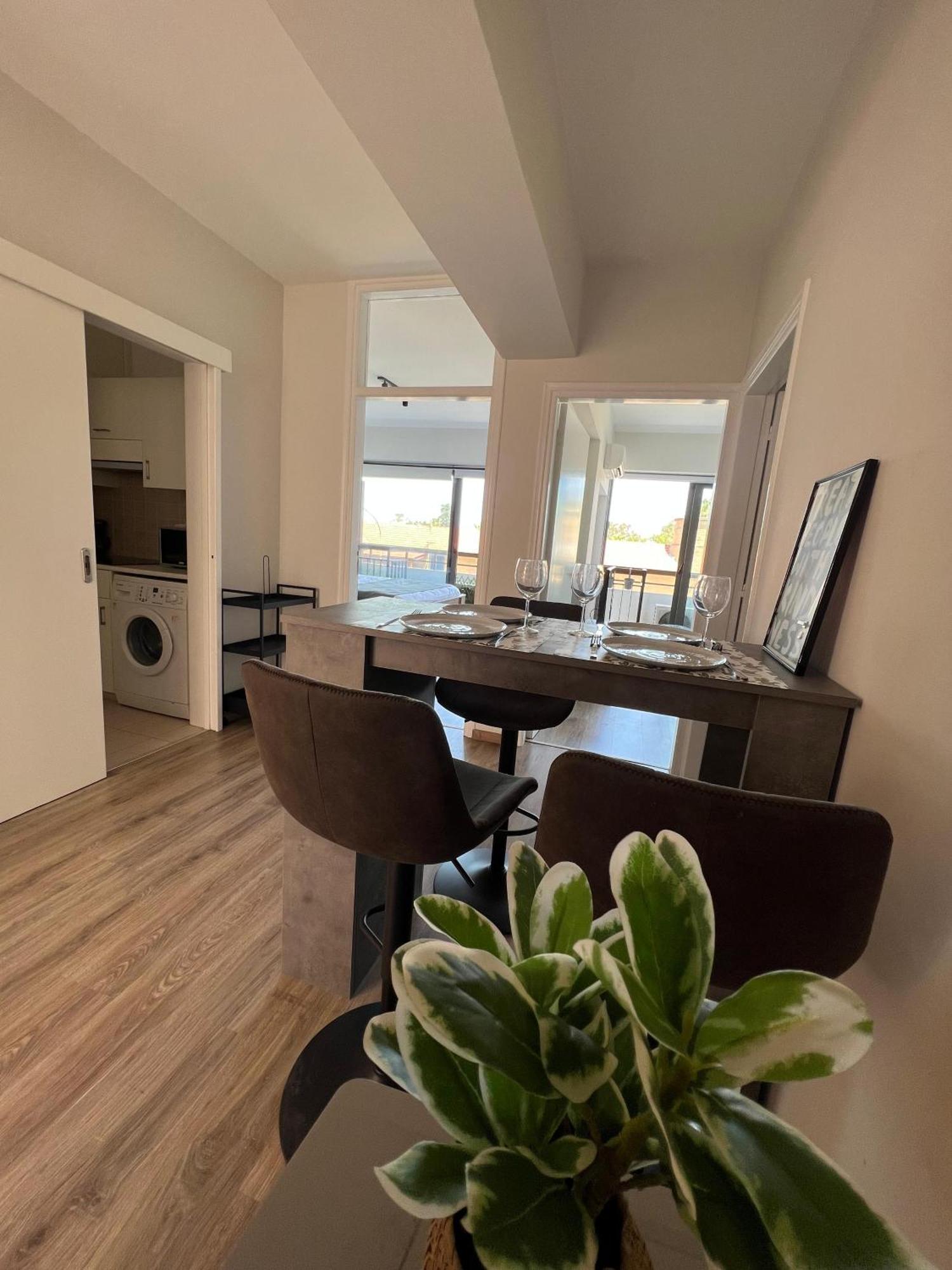 Azul Sea View Apartment Larnaca Bagian luar foto